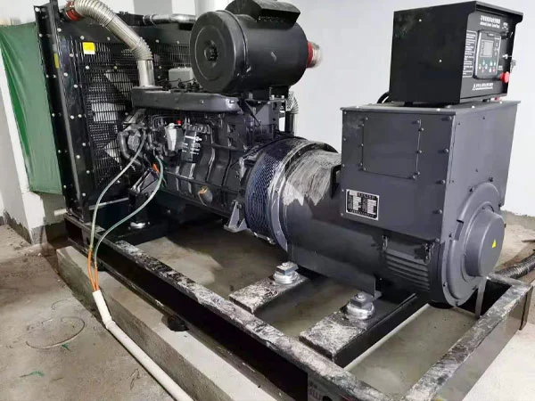 Inspection de jeu de générateur diesel 800KW après l'arrêt